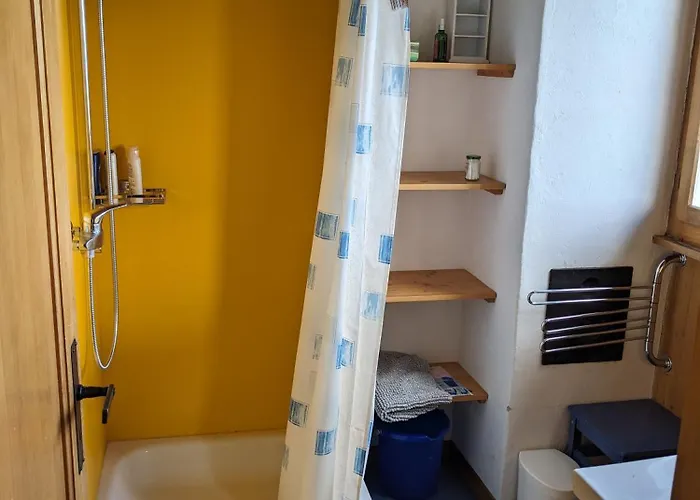 Les Bises * Courtelary